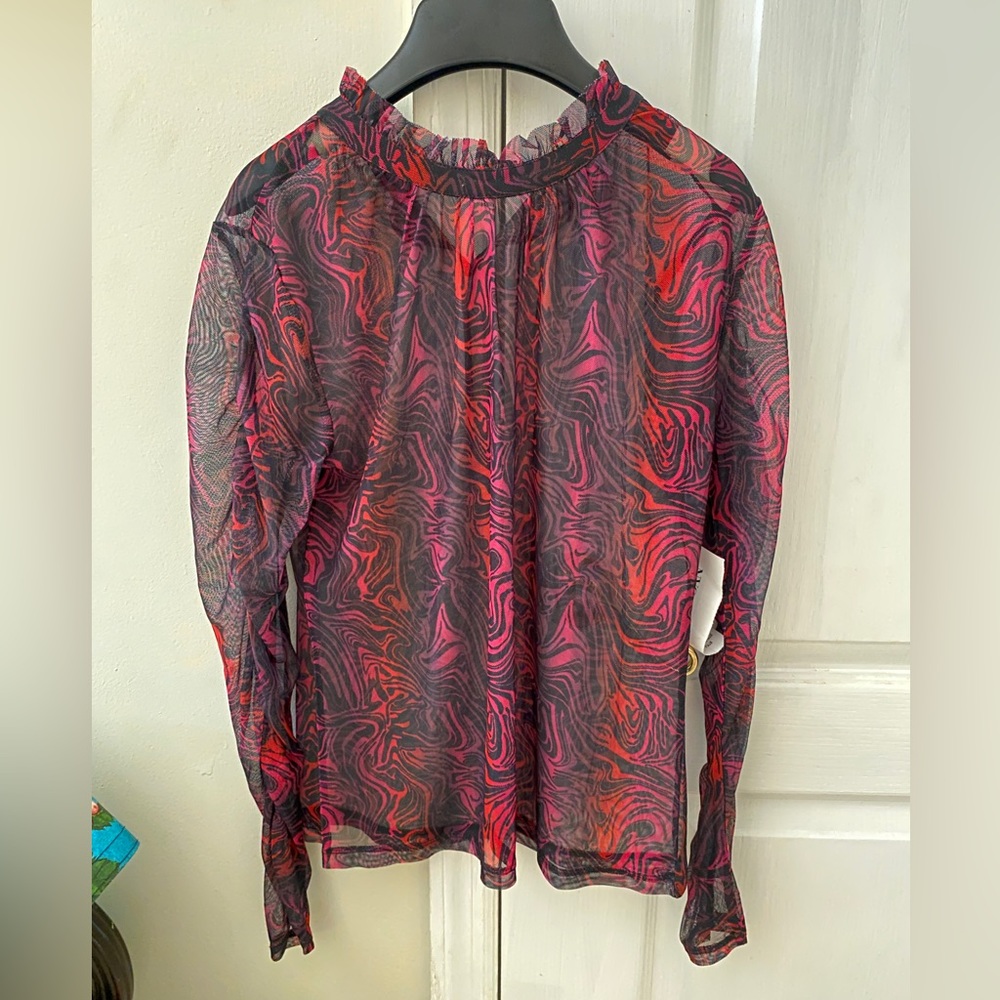 Graphic Mesh Long Sleeve NWT